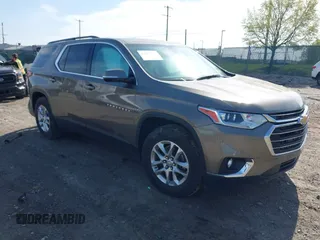 2020 Chevrolet Traverse LT Cloth z VIN 1GNERGKW0LJ127696, wystawiony jako IAAI lot #42073805 z przebiegiem 60 075 mil mil oraz . Historia ofert i sprzedaży dostępna na DreamBid. Obrazek 1.