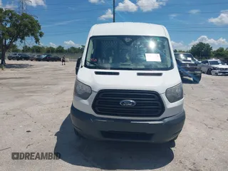 2018 Ford Transit с VIN 1FTYR2CG8JKA03392, выставлен на аукционе IAAI как лот 42525654 с пробегом 218 383 миль миль и . История ставок и продаж доступна на DreamBid. Изображение 12.