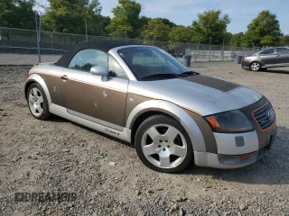 2002 Audi TT with VIN TRUUT28N921010372, listed as a Copart auction lot 71538044 with 201,791 mi miles and Salvage Title. Bid and sale history available at carsss.com. Image 4.