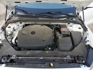 2019 Volvo S60 Momentum with VIN 7JR102FK3KG014169, listed as a Copart auction lot 66872494 with 40,218 mi miles and Non Repairable. Bid and sale history available at carsss.com. Image 11.