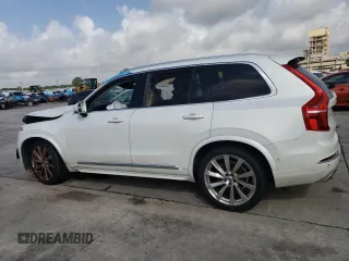 2016 Volvo XC90 T6 Inscription с VIN YV4A22PL2G1018169, выставлен на аукционе Copart как лот 54058335 с пробегом 110 966 миль миль и Списание • Salvage title. История ставок и продаж доступна на DreamBid. Изображение 2.