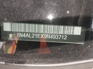 2009 Nissan Altima 2.5 S with VIN 1N4AL21EX9N493712, listed as a IAAI auction lot 42069308 with 202,667 mi miles. Bid and sale history available at carsss.com. Image 9.