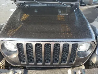 2022 Jeep Gladiator Texas Trail with VIN 1C6HJTAG5NL121505, listed as a Copart auction lot 57037625 with 55,091 mi miles and Salvage title. Bid and sale history available at DreamBid. Image 11.