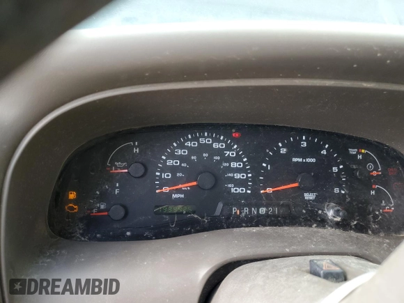 2004 Ford Excursion Special Serv z VIN 1FMNU41S74ED33740, wystawiony jako Copart lot #51643285 z przebiegiem 193 942 mil mil oraz Szkoda całkowita • Salvage title. Historia ofert i sprzedaży dostępna na DreamBid. Obrazek 9.