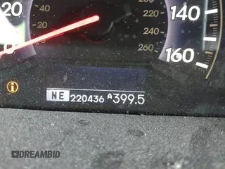 2008 Honda Odyssey Touring with VIN 5FNRL38868B047556, listed as a IAAI auction lot 41581617 with 220,436 mi miles. Bid and sale history available at carsss.com. Image 7.