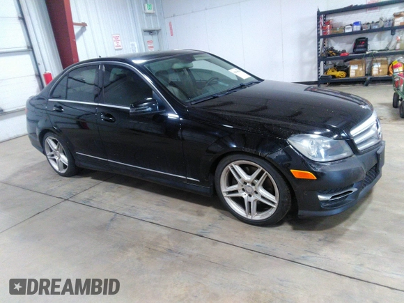 2013 Mercedes-Benz C-Class C 300 Sport with VIN WDDGF8AB7DR262326, listed as a IAAI auction lot 42139594 with 111,646 mi miles. Bid and sale history available at carsss.com. Image 13.