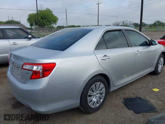 2012 Toyota Camry L with VIN 4T1BF1FK8CU080078, listed as a IAAI auction lot 42084382 with 165,894 mi miles and . Bid and sale history available at carsss.com. Image 4.