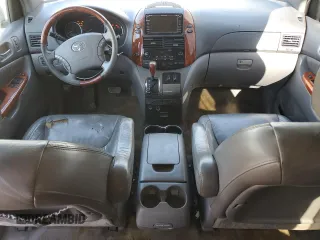 2008 Toyota Sienna XLE with VIN 5TDBK22C68S011227, listed as a Copart auction lot 45466755 with 268,658 mi miles and Clean Title. Bid and sale history available at carsss.com. Image 8.