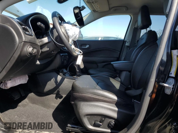 2020 Jeep Compass High Altitude с VIN 3C4NJDCB7LT233906, выставлен на аукционе Copart как лот 52922995 с пробегом 39 980 миль миль и Списание • Salvage title. История ставок и продаж доступна на DreamBid. Изображение 7.