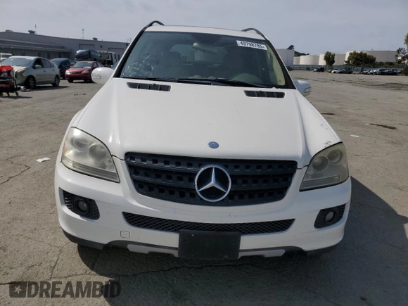 2006 Mercedes-Benz M 350 with VIN 4JGBB86E76A019065, listed as a Copart auction lot 49798785 with 203,331 mi miles and Salvage Title. Bid and sale history available at DreamBid. Image 5.