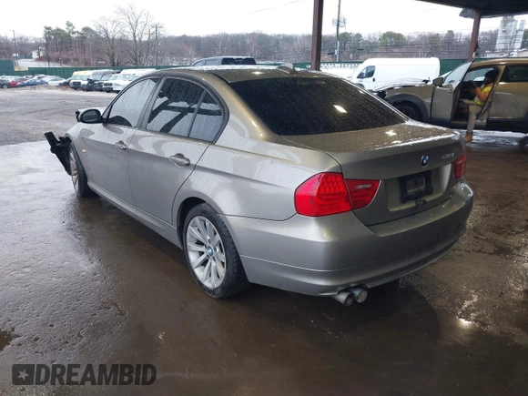 2010 BMW 3 Series 328i xDrive with VIN WBAPK5C58AA646490, listed as a IAAI auction lot 41200476 with 144,066 mi miles and . Bid and sale history available at DreamBid. Image 3.