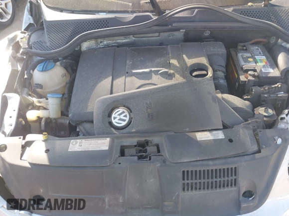 2014 Volkswagen Beetle 2.5L w/Sun with VIN 3VWJP7AT7EM633386, listed as a IAAI auction lot 42060290 with 273,374 mi miles and . Bid and sale history available at DreamBid. Image 10.