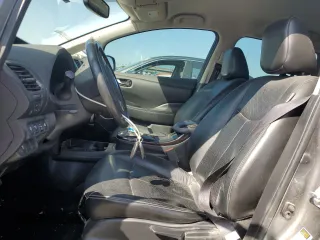 2015 Nissan LEAF SV with VIN 1N4AZ0CP3FC330859, listed as a Copart auction lot 44730433 with 91,556 mi miles. Bid and sale history available at carsss.com. Image 7.
