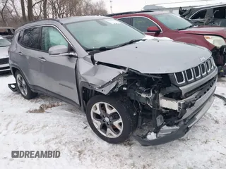 2019 Jeep Compass Limited with VIN 3C4NJCCB0KT819355, listed as a IAAI auction lot 41304561 with 69,892 mi miles. Bid and sale history available at carsss.com. Image 1.