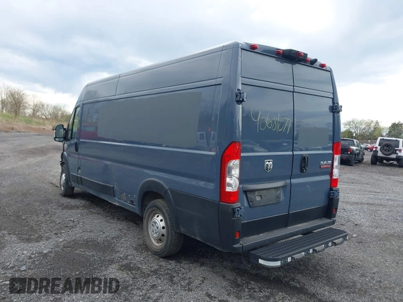 2022 Ram ProMaster Cargo with VIN 3C6MRVJG6NE116857, listed as a IAAI auction lot 41964101 with 39,863 mi miles and . Bid and sale history available at DreamBid. Image 3.