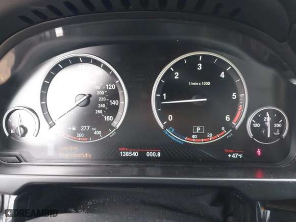 2015 BMW X5 xDrive35d with VIN 5UXKS4C54F0N11025, listed as a IAAI auction lot 41603996 with 138,540 mi miles. Bid and sale history available at carsss.com. Image 7.