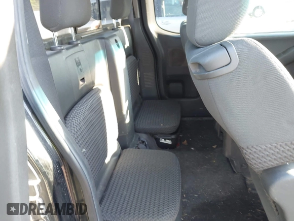 2005 Nissan Frontier LE with VIN 1N6AD06W45C433375, listed as a IAAI auction lot 42698259 with 194,304 mi miles and . Bid and sale history available at DreamBid. Image 8.