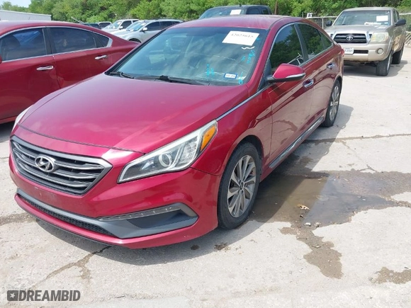 2015 Hyundai Sonata 2.4L Limited with VIN 5NPE34AFXFH112145, listed as a IAAI auction lot 42025615 with 231,496 mi miles. Bid and sale history available at carsss.com. Image 2.