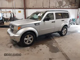 2007 Dodge Nitro SLT z VIN 1D8GU58K97W616455, wystawiony jako IAAI lot #41229813 z przebiegiem 199 421 mil mil oraz . Historia ofert i sprzedaży dostępna na DreamBid. Obrazek 2.