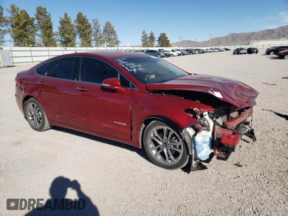2019 Ford Fusion Hybrid Titanium with VIN 3FA6P0RU6KR273786, listed as a Copart auction lot 39203213 with 39,615 mi miles. Bid and sale history available at carsss.com. Image 4.