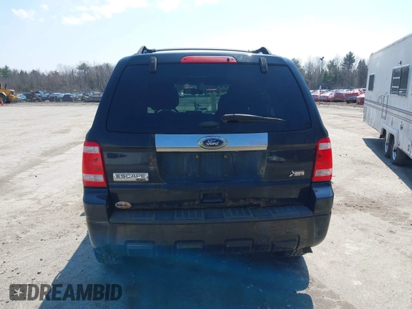 2011 Ford Escape Limited with VIN 1FMCU9EG5BKC33192, listed as a IAAI auction lot 42032152 with 160,745 mi miles. Bid and sale history available at carsss.com. Image 15.