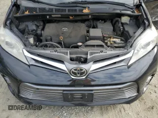 2018 Toyota Sienna XLE Auto Access Seat with VIN 5TDYZ3DC3JS934053, listed as a Copart auction lot 49900085 with 153,121 mi miles and Salvage title. Bid and sale history available at DreamBid. Image 14.
