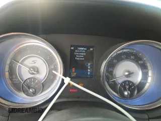 2014 Chrysler 300 S z VIN 2C3CCABG7EH272797, wystawiony jako Copart lot #54774145 z przebiegiem 139 587 mil mil oraz Szkoda całkowita • Salvage title. Historia ofert i sprzedaży dostępna na DreamBid. Obrazek 9.