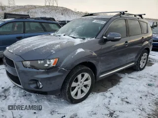 2010 Mitsubishi Outlander XLS z VIN JA4JT4AX2AZ014567, wystawiony jako Copart lot #45030515 z przebiegiem 135 833 mil mil oraz Czysty tytuł • Clean title. Historia ofert i sprzedaży dostępna na DreamBid. Obrazek 1.