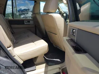 2012 Ford Expedition XLT с VIN 1FMJU1H53CEF35048, выставлен на аукционе IAAI как лот 42306617 с пробегом 242 990 миль миль и . История ставок и продаж доступна на DreamBid. Изображение 8.