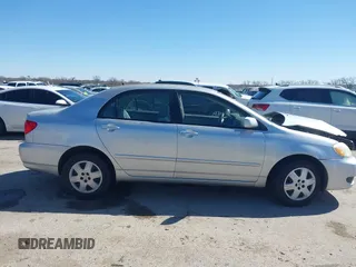 2007 Toyota Corolla CE with VIN 1NXBR30E37Z785284, listed as a IAAI auction lot 41711145 with 60,988 mi miles. Bid and sale history available at carsss.com. Image 13.