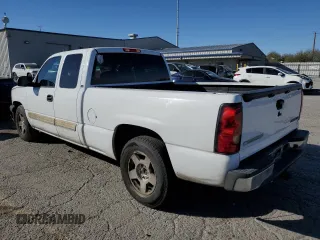 2005 Chevrolet Silverado 1500 LS with VIN 2GCEC19T051323752, listed as a Copart auction lot 43731485 with 146,765 mi miles and Salvage title. Bid and sale history available at DreamBid. Image 2.