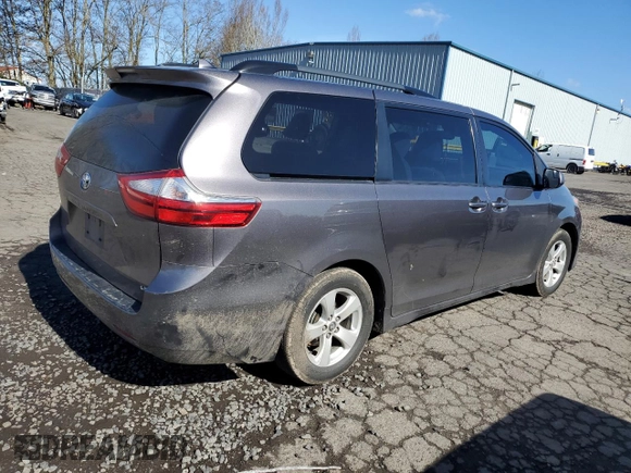 2019 Toyota Sienna LE Auto Access Seat with VIN 5TDKZ3DCXKS997321, listed as a Copart auction lot 47957045 with 127,598 mi miles and Salvage Title. Bid and sale history available at DreamBid. Image 3.
