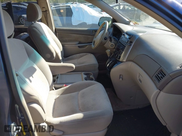 2007 Toyota Sienna CE with VIN 5TDZK23C87S080688, listed as a IAAI auction lot 42125196 with 189,427 mi miles. Bid and sale history available at carsss.com. Image 5.
