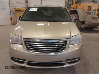 2013 Chrysler Town & Country Touring L with VIN 2C4RC1CG3DR606952, listed as a IAAI auction lot 42189429 with 145,654 mi miles and . Bid and sale history available at DreamBid. Image 6.