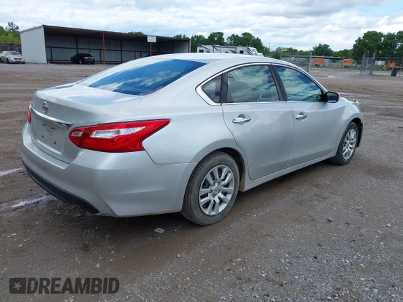 2017 Nissan Altima SV z VIN 1N4AL3AP1HC291908, wystawiony jako IAAI lot #42364395 z przebiegiem 207 453 mil mil oraz . Historia ofert i sprzedaży dostępna na DreamBid. Obrazek 4.