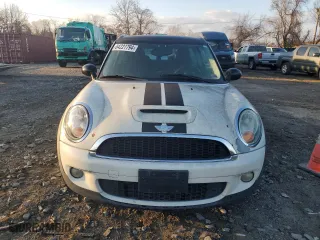 2009 MINI Cooper Clubman S with VIN WMWMM33559TP73070, listed as a Copart auction lot 84227794 with 142,107 mi miles and Clean Title. Bid and sale history available at carsss.com. Image 5.