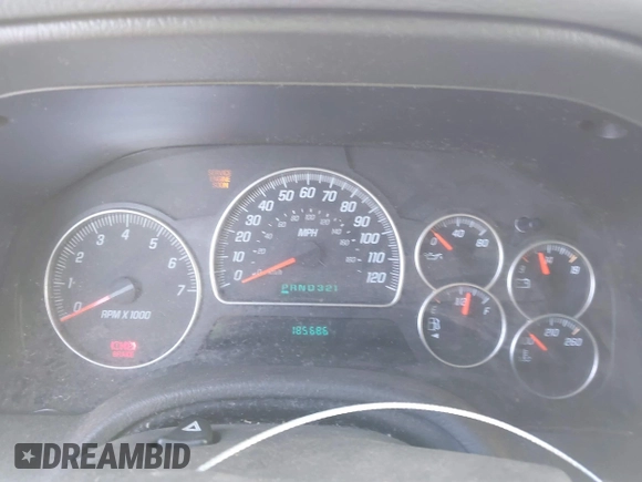 2002 GMC Envoy SLE z VIN 1GKDS13S922523317, wystawiony jako IAAI lot #42374259 z przebiegiem 185 686 mil mil oraz . Historia ofert i sprzedaży dostępna na DreamBid. Obrazek 7.