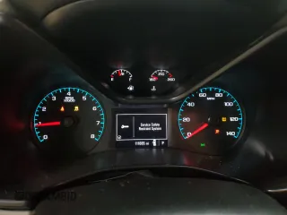 2018 GMC Canyon 2WD with VIN 1GTG5BEN8J1247830, listed as a Copart auction lot 88440455 with 111,665 mi miles and Salvage Title. Bid and sale history available at carsss.com. Image 9.