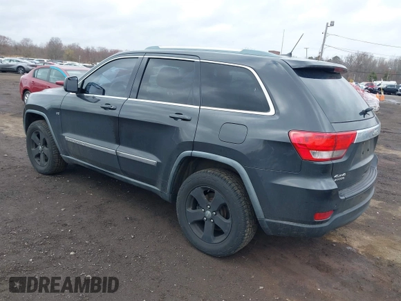 2011 Jeep Grand Cherokee Laredo with VIN 1J4RR4GGXBC597743, listed as a IAAI auction lot 41897286 with 253,111 mi miles and . Bid and sale history available at DreamBid. Image 3.