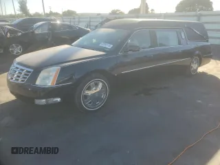 2007 Cadillac DTS Professional z VIN 1GEEH06Y27U500683, wystawiony jako Copart lot #82884114 z przebiegiem 68 443 mil mil oraz Tytuł czysty. Historia ofert i sprzedaży dostępna na DreamBid. Obrazek 1.