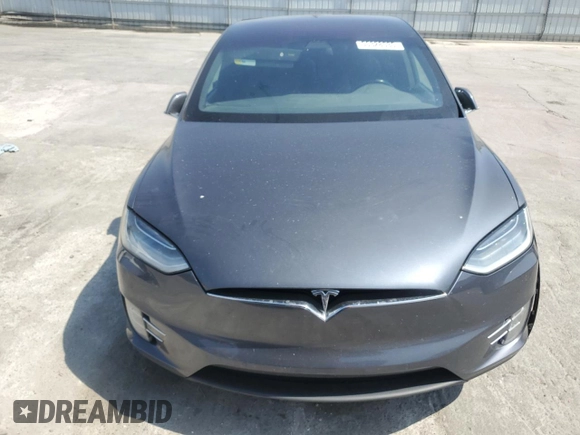 2016 Tesla Model X 70D z VIN 5YJXCBE20GF022698, wystawiony jako Copart lot #55328535 z przebiegiem Nie podano mil oraz Szkody całkowita. Historia ofert i sprzedaży dostępna na DreamBid. Obrazek 5.