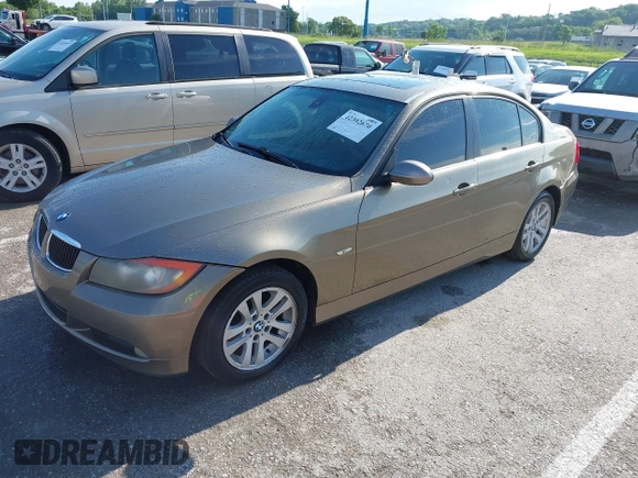 2006 BMW 3 Series 325xi with VIN WBAVD13546KV03001, listed as a IAAI auction lot 42392670 with Not provided miles and . Bid and sale history available at DreamBid. Image 2.