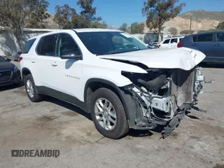2021 Chevrolet Traverse LS with VIN 1GNERFKW5MJ261535, listed as a IAAI auction lot 41595403 with 60,967 mi miles. Bid and sale history available at carsss.com. Image 1.