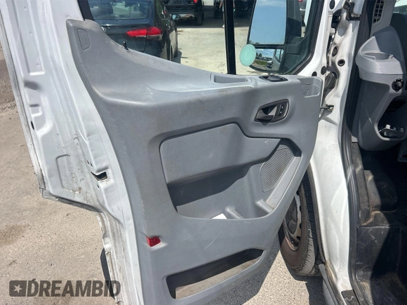 2016 Ford Transit Cargo with VIN 1FTYE1YM2GKB48795, listed as a IAAI auction lot 42854425 with 198,381 mi miles and . Bid and sale history available at DreamBid. Image 34.
