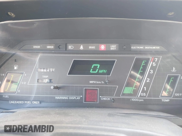 1983 Datsun 280ZX z VIN JN1HZ04S3DX579019, wystawiony jako IAAI lot #41825629 z przebiegiem 136 430 mil mil oraz . Historia ofert i sprzedaży dostępna na DreamBid. Obrazek 7.