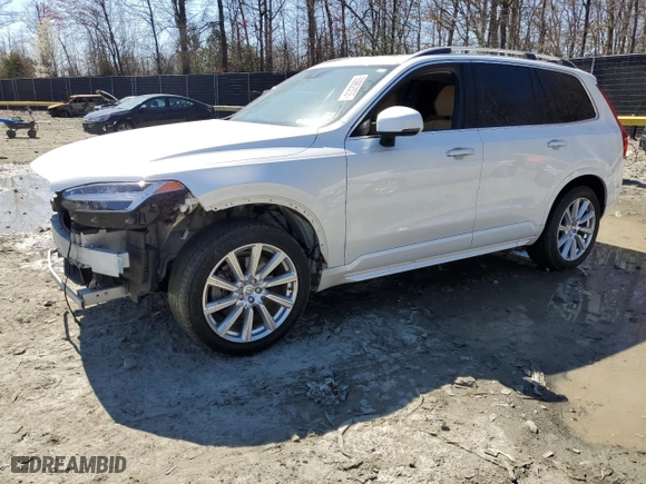 2016 Volvo XC90 T6 Momentum with VIN YV4A22PK1G1060064, listed as a Copart auction lot 50862035 with 154,418 mi miles and Salvage Title. Bid and sale history available at carsss.com. Image 1.