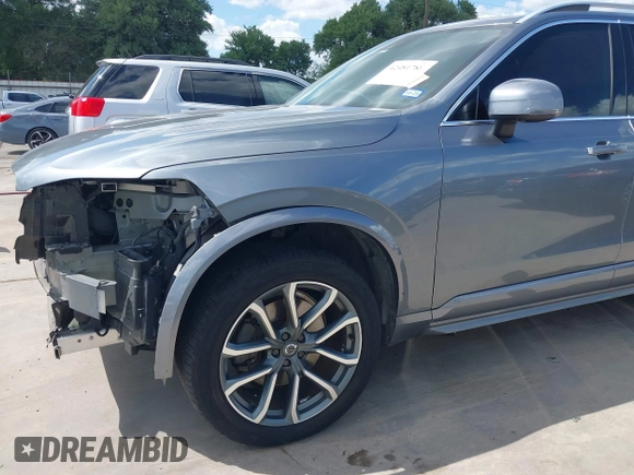 2018 Volvo XC90 Momentum with VIN YV4A22PK6J1212864, listed as a IAAI auction lot 42481788 with 83,383 mi miles and . Bid and sale history available at DreamBid. Image 18.