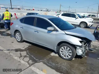 2019 Nissan Sentra SV with VIN 3N1AB7AP4KY337088, listed as a IAAI auction lot 41762716 with 53,776 mi miles. Bid and sale history available at carsss.com. Image 1.