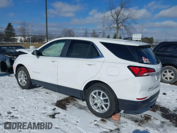 2024 Chevrolet Equinox LT with VIN 3GNAXKEG7RL224133, listed as a IAAI auction lot 41544497 with 9,494 mi miles. Bid and sale history available at carsss.com. Image 3.