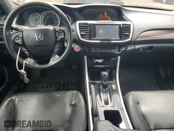 2016 Honda Accord Touring z VIN 1HGCR3F90GA023231, wystawiony jako Copart lot #63953765 z przebiegiem 167 506 mil mil oraz Czysty tytuł • Clean title. Historia ofert i sprzedaży dostępna na DreamBid. Obrazek 8.